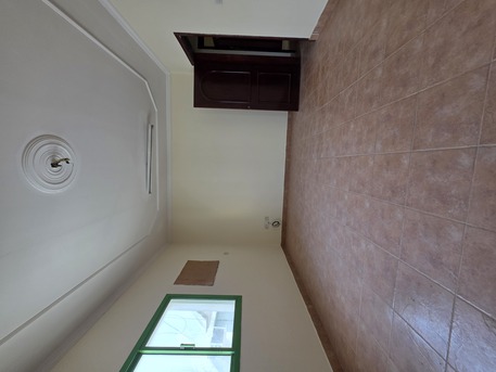 Mahooz, Apartments/Houses, BHD 200/month,  1 BR,  -Very Bright And Neet UN Furnished 1 BHK Flat With Ewa @200/BD Mahooz