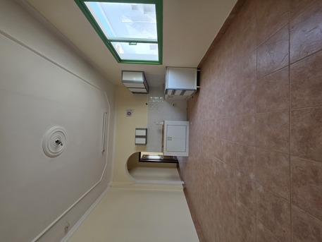 Mahooz, Apartments/Houses, BHD 200/month,  1 BR,  -Very Bright And Neet UN Furnished 1 BHK Flat With Ewa @200/BD Mahooz