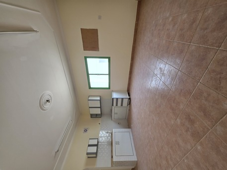 Mahooz, Apartments/Houses, BHD 200/month,  1 BR,  -Very Bright And Neet UN Furnished 1 BHK Flat With Ewa @200/BD Mahooz