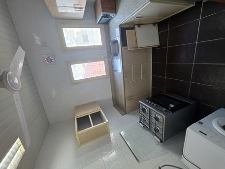 Mahooz, Apartments/Houses, BHD 185/month,  Furnished,  Studio,  -Very Bright And Neet Furnished Studio Flat With Ewa @185/BD Mahooz