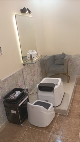 Jeddah, Materials, SAR 1,  Salon Furniture & Materials For Sale