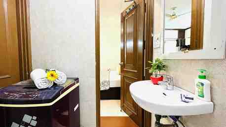 Mumbai, Apts/Flats Wanted, INR 4766/day,  Furnished,  Studio,  450 Sq. Feet,  Classic Studio - Defence Colony