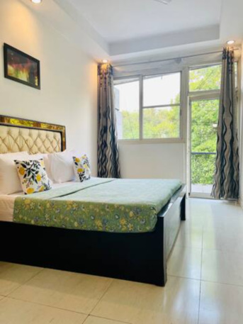 Mumbai, Apts/Flats Wanted, INR 5242/day,  Furnished,  Studio,  450 Sq. Feet,  Studio Defence Colony Mkt - Kitchen, Balcony