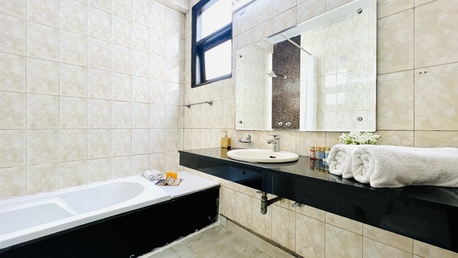Mumbai, Apts/Flats Wanted, INR 5305/day,  Furnished,  Studio,  450 Sq. Feet,  Studio - Defence Colony - BathTub, Balcony