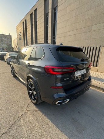 Paris, Vehicles, Cars & Trucks , 170000, Bmw X5 M, 2019, –تحديد–, 140000 KM, BMWX5