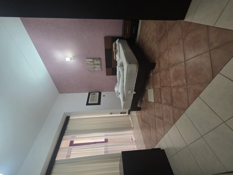 Adliya, Apartments/Houses, BHD 450/month,  3 BR,  &3BATHROOM Hall Kitchen With Electricity Car Parking Fully Furnished