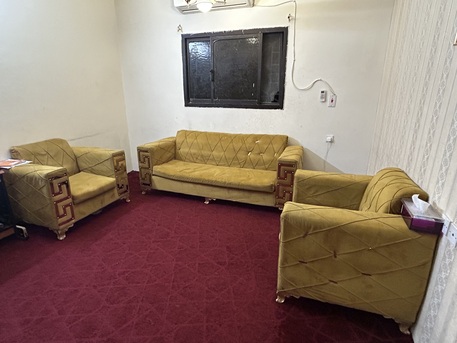 Riyadh, Household Items, Sar 200,  Sofa 5 Seaters 200 Sar