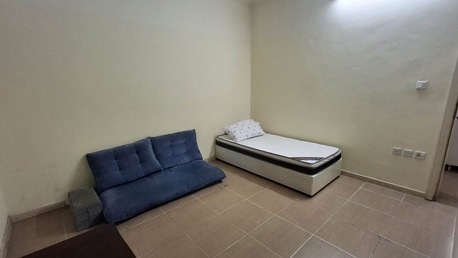 Jeddah, Rooms Available, SAR 925/month,  Furnished,  16 Sq. Meter,  Furnished Room Available - For Professional Bachelor (Pref. Filipino)