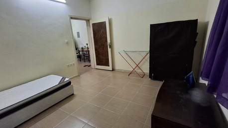 Jeddah, Rooms Available, SAR 925/month,  Furnished,  16 Sq. Meter,  Furnished Room Available - For Professional Bachelor (Pref. Filipino)