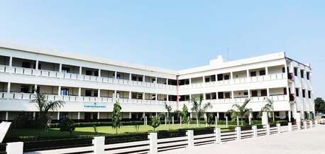 Lucknow, Education, Ch. Sughar Singh Nursing And Paramedical College