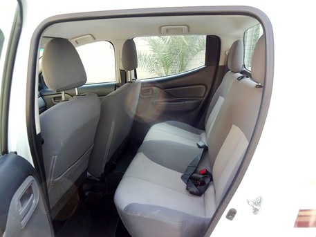 Manama, Vehicles, Cars & Trucks , BHD 3800,  Mitsubishi Pickup,  2018,  Manual,  49000 KM,   L200 Double Cabin Zero Accident Single Hand User  Transmission Nea