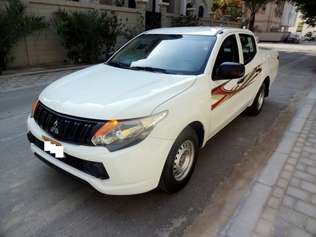 Manama, Vehicles, Cars & Trucks , BHD 3800,  Mitsubishi Pickup,  2018,  Manual,  49000 KM,   L200 Double Cabin Zero Accident Single Hand User  Transmission Nea
