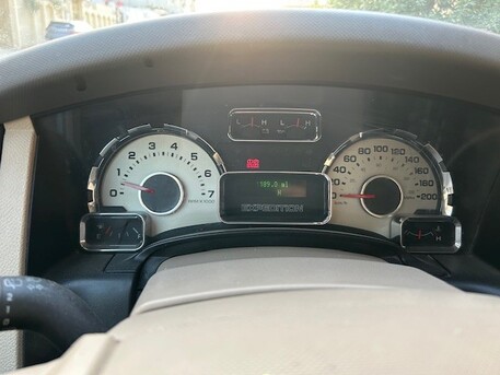 Riyadh, Vehicles, Cars & Trucks , SAR 30000,  Ford Expedition XLT,  2010,  Automatic,  275000 KM,