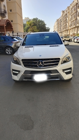 Jeddah, Vehicles, Cars & Trucks , SAR 64999,  Mercedes-Benz 400,  2015,  Automatic,  128000 KM,  Mercedes-Benz ML 400 () 68900 Sar