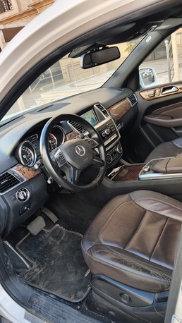 Jeddah, Vehicles, Cars & Trucks , SAR 64999,  Mercedes-Benz 400,  2015,  Automatic,  128000 KM,  Mercedes-Benz ML 400 () 68900 Sar