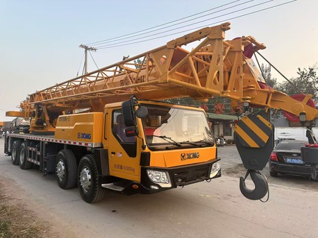 Yanbu, Construction, HEAVY EQUIPMENTS RENTAL SERVICE