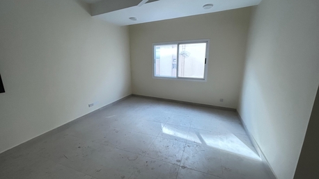 Salmaniya, Apartments/Houses, BHD 210/month,  2 BR,  UN FURNISHED 2 BHK APARTMENT FOR RENT IN SALMANIYA-: 38185065