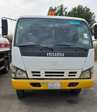 Riyadh, Vehicles, Cars & Trucks , SAR 72000,  Isuzu Diesel Tanker,  2007,  Manual,  80000 KM,  7500LTR Diesel Tanker With All Valid Docs