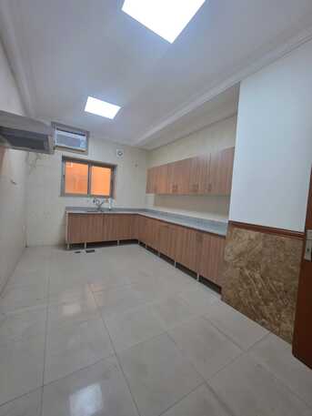 Kuwait City, Apartments/Houses, KWD 650/month,  3 BR,  Spacious Apartment For Rent In Salwa