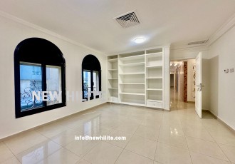 Kuwait City, Apartments/Houses, KWD 1250/month,  Studio,  Spacious 3-Bedroom Floor With Terrace For Rent In Salwa