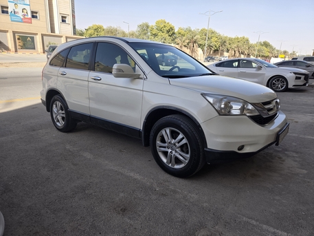 Riyadh, Vehicles, Cars & Trucks , SAR 25000,  Honda CR-V,  2011,  Automatic,  251000 KM,