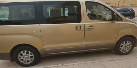 Al Sulaymaniyyah, Vehicles, Cars & Trucks , SAR 35000,  Hyundai H1,  2011,  Automatic,  351000 KM,  URGENT FOR SALE:  Model
