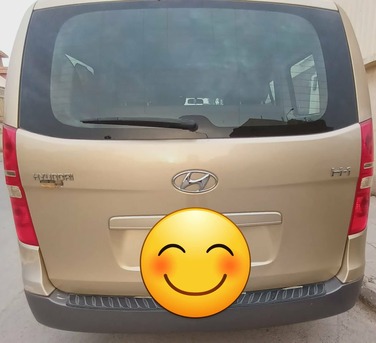 Al Sulaymaniyyah, Vehicles, Cars & Trucks , SAR 35000,  Hyundai H1,  2011,  Automatic,  351000 KM,  URGENT FOR SALE:  Model