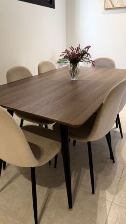 Al Malaz, Furniture, SAR 700,  Dining Table 6-Seater Set In Perfect Condition
