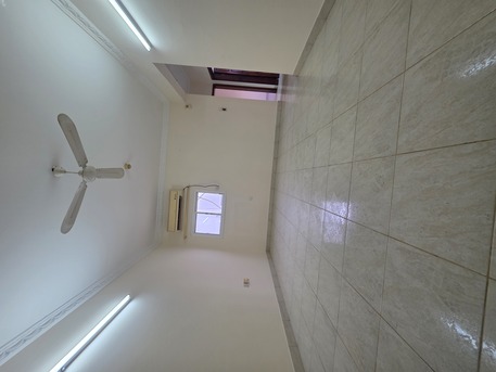 Adliya, Apartments/Houses, BHD 200/month,  2 BR,  -Very Neet & Clean Semi Furnished 2 BHK Flat Without Ewa @200/BD Adliya