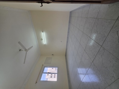 Adliya, Apartments/Houses, BHD 200/month,  2 BR,  -Very Neet & Clean Semi Furnished 2 BHK Flat Without Ewa @200/BD Adliya
