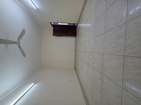 Adliya, Apartments/Houses, BHD 200/month,  2 BR,  -Very Neet & Clean Semi Furnished 2 BHK Flat Without Ewa @200/BD Adliya