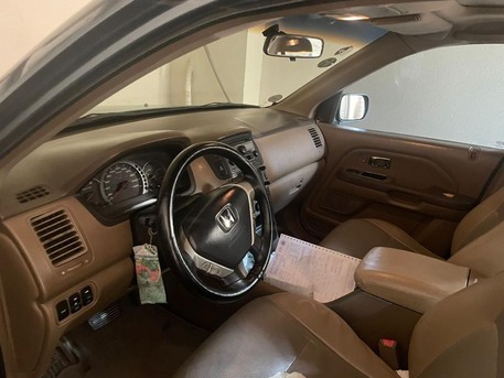 Dammam, Vehicles, Cars & Trucks , SAR 18000,  Honda MR-V,  2005,  Automatic,  268 KM,