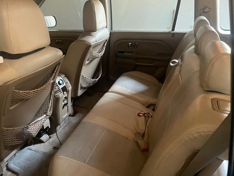 Dammam, Vehicles, Cars & Trucks , SAR 18000,  Honda MR-V,  2005,  Automatic,  268 KM,