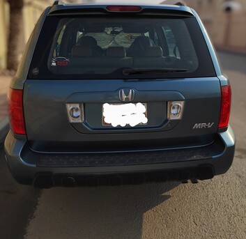 Dammam, Vehicles, Cars & Trucks , SAR 18000,  Honda MR-V,  2005,  Automatic,  268 KM,