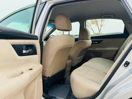 Manama, Vehicles, Cars & Trucks , BHD 2500,  Nissan Altima,  2016,  229000 KM,  2.5S - Clean Car