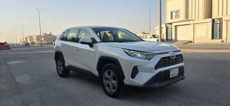 Ras Tanura, Vehicles, Cars & Trucks , SAR 90000,  TOYOTA RAW4 4WD FOR SALE,  2022,  Automatic,  125000 KM,