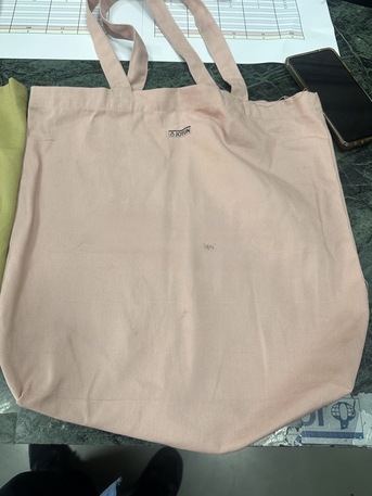 Jeddah, Clothing & Accessories, SAR 12,  Bags