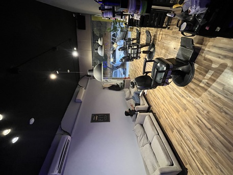 Riyadh, Jobs, एक प्रीमियम सैलून के लिए पेशेवर नाई | Barber For A Premium Salon