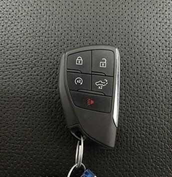 Salalah, Vehicles, Cars & Trucks , OMR 7694,  Gmc Sierra 1500,  2024,  Automatic,  12180 KM,    Denali Crew Cab 4WD