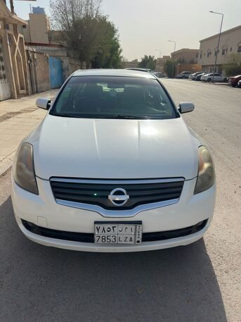 Al Malaz, Vehicles, Cars & Trucks , SAR 13500,  Nissan Altima SV AWD,  2009,  Automatic,  249000 KM,  Nissan Altima  &ndash; Full Option &ndash; Excellent Condition