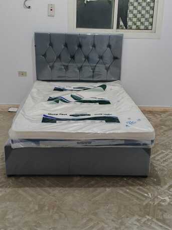 Jeddah, Furniture, PerfectRest Queen Size Bed New