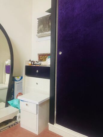 Riyadh, Furniture, SAR 250,  Round Shape Bet Set With Mattress & Big Size Wardrobe For Sale