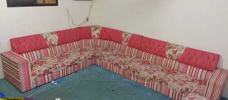 Riyadh, Furniture, SAR 200,  Bis Size Sofa Set For Sale At SR.200 Only