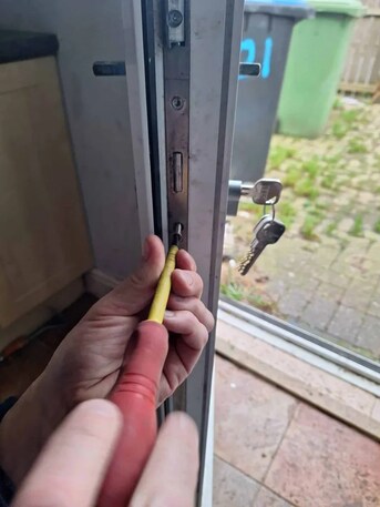 London, Household, Locksmith Darlington