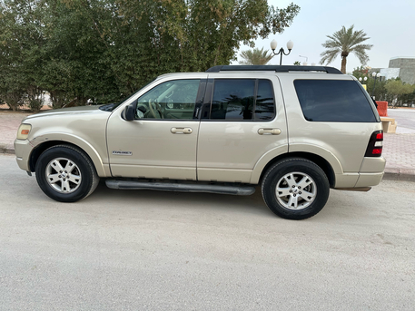 Riyadh, Vehicles, Cars & Trucks , SAR 10000,  Ford Explorer,  2006,  Automatic,  330000 KM,