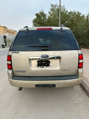 Riyadh, Vehicles, Cars & Trucks , SAR 10000,  Ford Explorer,  2006,  Automatic,  330000 KM,