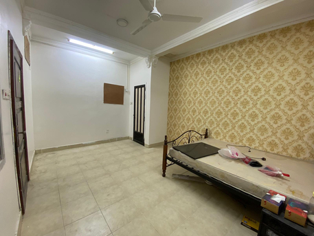 East Riffa, Rooms Available, BHD 80/null,  Room Available For A Couple Or Executive Lady.