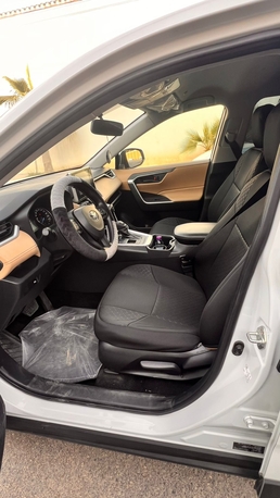 Dammam, Vehicles, Cars & Trucks , SAR 93500,  Skoda 1202,  2024,  Automatic,  14000 KM,  Toyota Ra4 For Sale Enjean Gear Good Condition No Accident Orginal Body