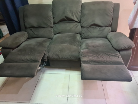 Riyadh, Household Items, SAR 100,  Recliner Sofa