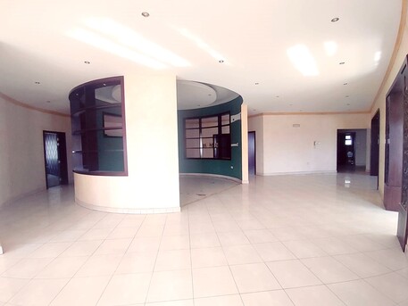 Tubli, Villas, BHD 420000,  812 Sq. Meter,  3 Storey Huge Villa For Sale In Tubli Near Highway BD.420,000/-